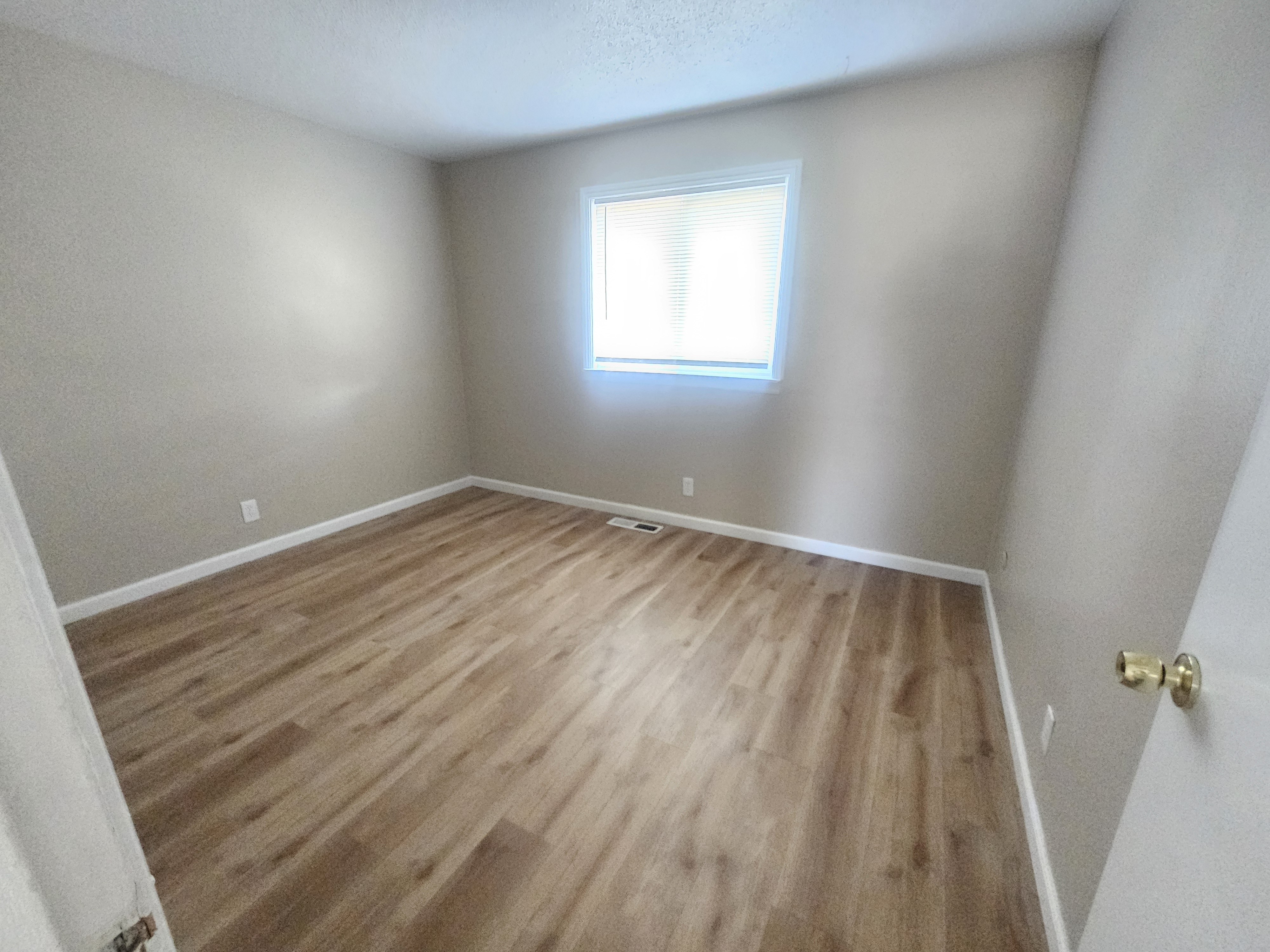 3601 Fairview Drive photo 3